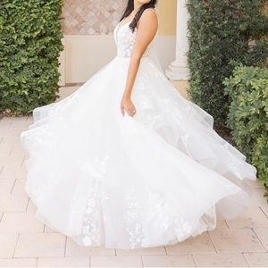 Martina liana wedding Dress